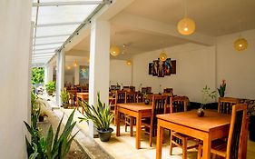 Tevins Place - Unawatuna